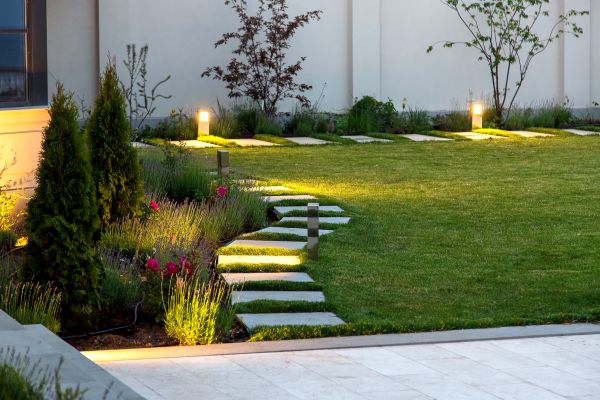 Detroit Landscape Lighting Service